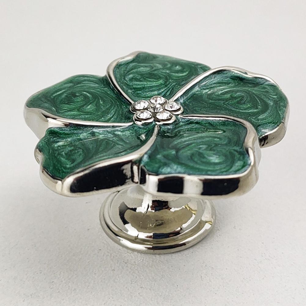 Knoflík Průměr Knoflíčků: Cca 45 mm Snadná instalace