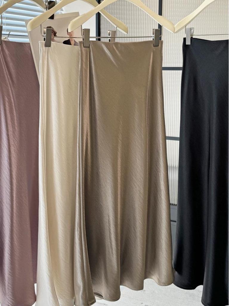 Eleganter Damen-Midirock 2025 aus Acetat-Satin mit Fischschwanz, A-Linie und schmeichelndem Fall