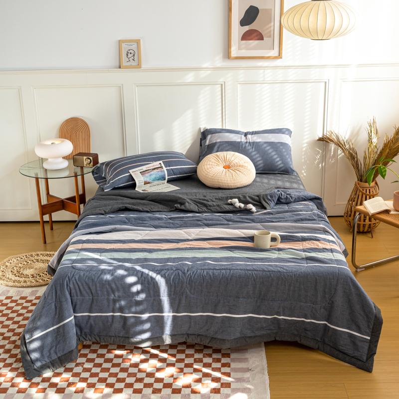 Simple Lines Summer Quilt Japanese Style Cotton Air Conditioning Quilt Luxury Soft Breathable Thin Blanket for Adults Kids