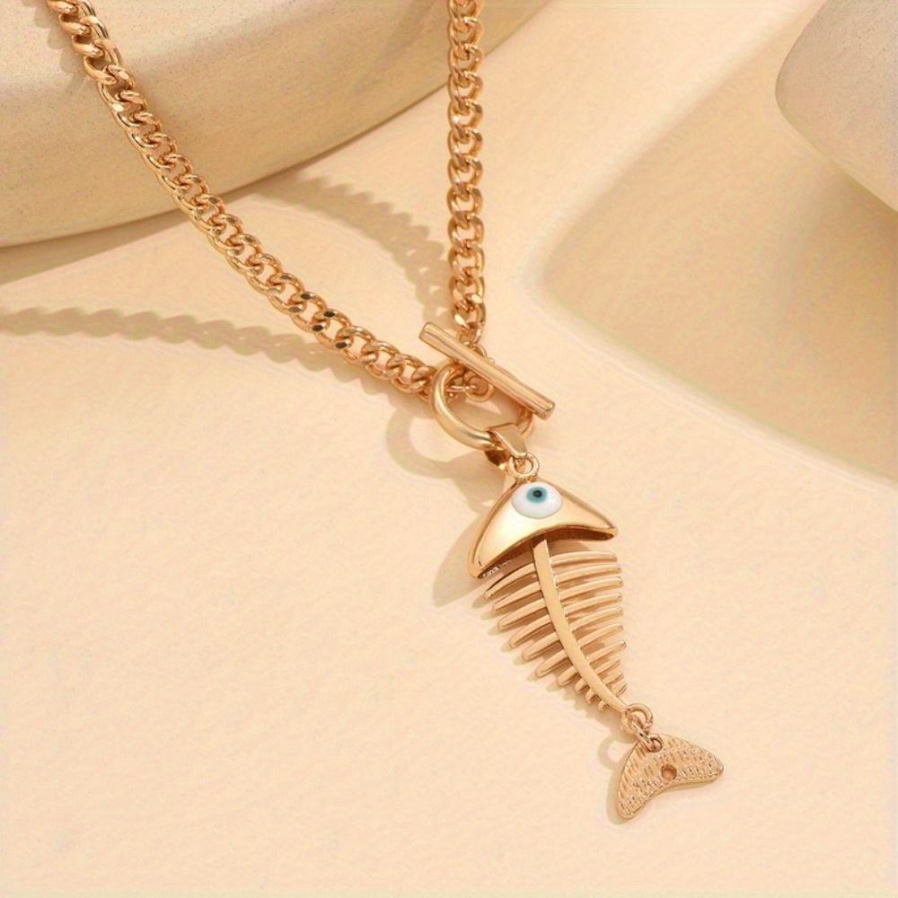 Bohemian Fishbone Pendant Necklace, Gold Collarbone Chain, Exquisite Fishbone Design, A Versatile Layered Jewelry Suitable for Casual and Formal Wear.