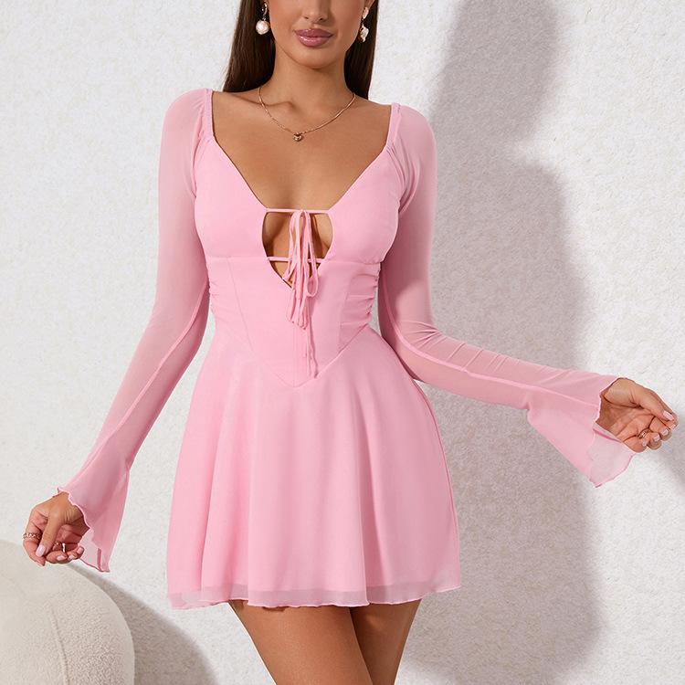 Mesh lining long-sleeved dress, popular sexy V-neck horn-sleeved backless dress