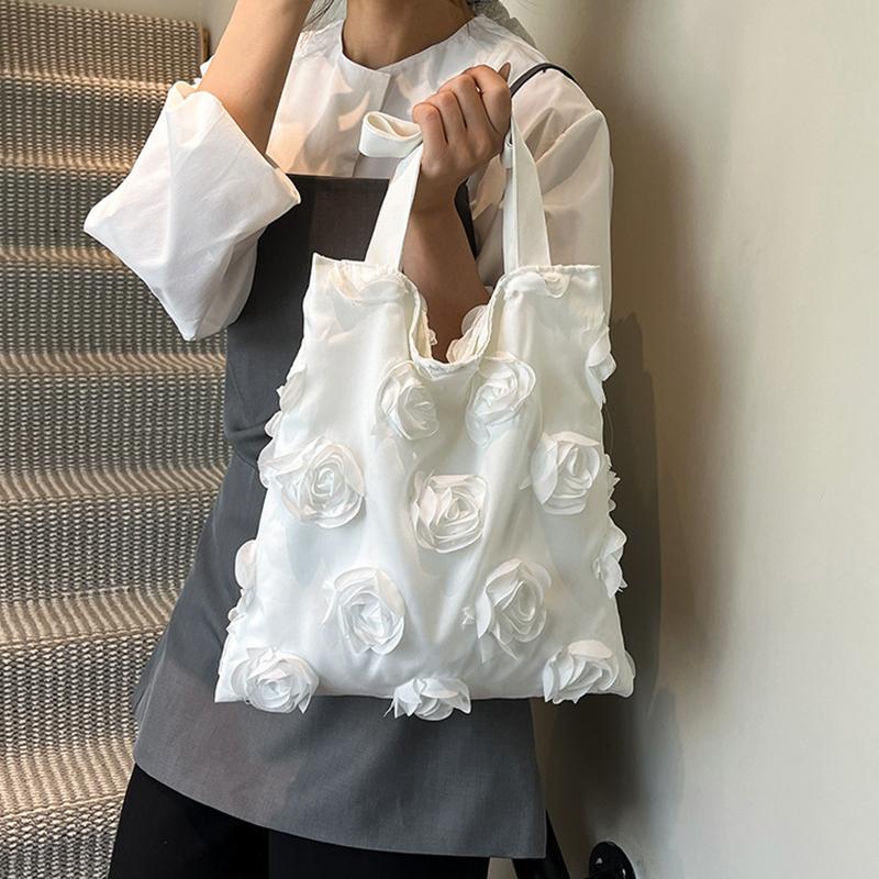 Three-Dimensional Flower Shoulder Bags Personality Women Casual Bag Underarm Femme Beautiful Shopper Totes AVE