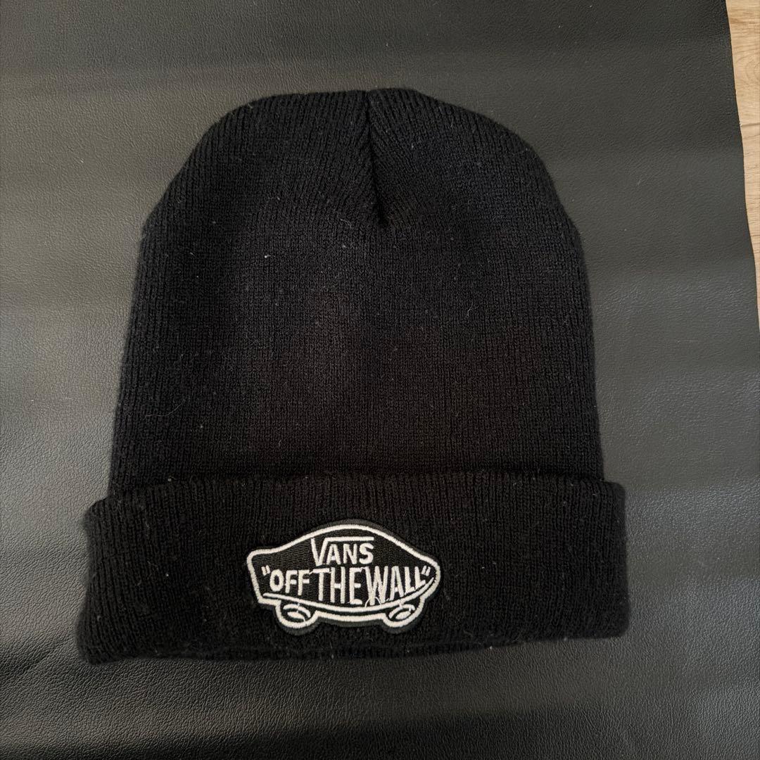 Used VansMen s Hat Logo Off the Wall Beanie Knit Hat