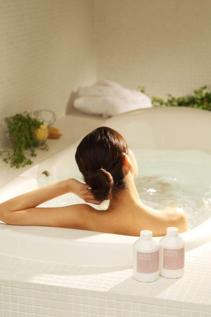 Aromadous Bath Essence 1 500ml natural essential (Flow) [Forest scent, fatigue, swelling, stiffness, stress, reset, 100% oils] [Aroma Solvent]