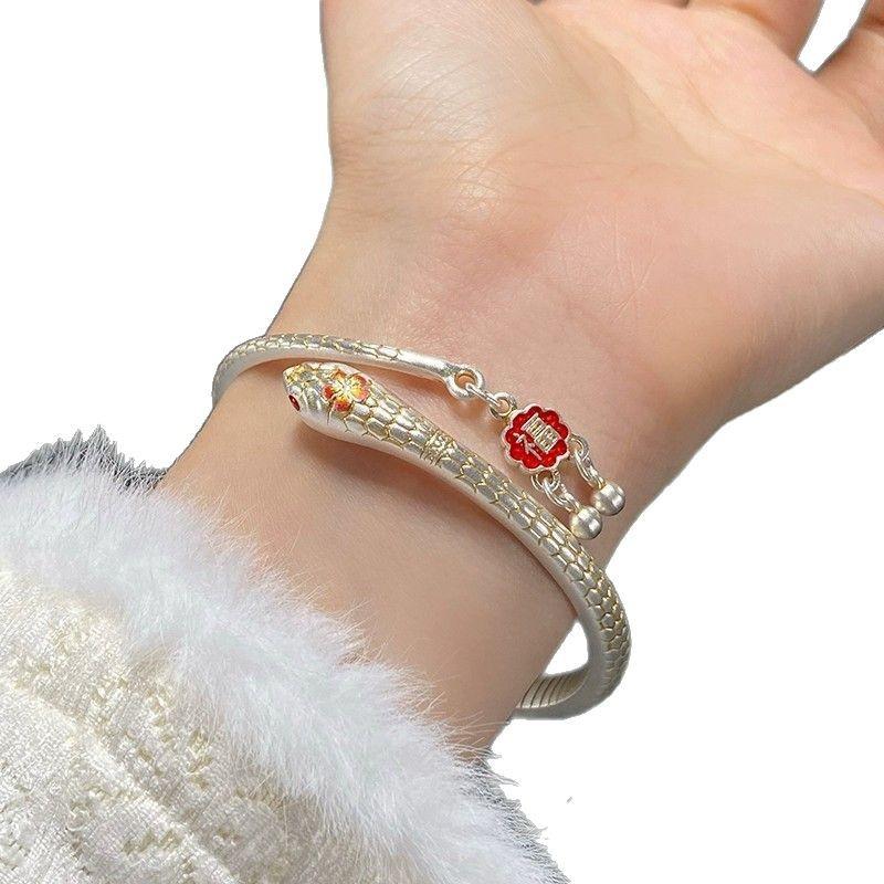 New Chinese Style Peach Blossom Spirit Snake Blessing Character Safety Lock Exquisite High-end Feeling Bracelet Light Luxury Retro Style Hand Jewelry