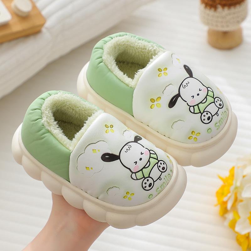 

Детские тапочки из хлопка с изображением медведя клубники, зимняя сумка с водонепроницаемыми, нескользящими и теплыми плюшевыми хлопковыми тапочками для девочек и мальчиков 32-33 yards зелёный