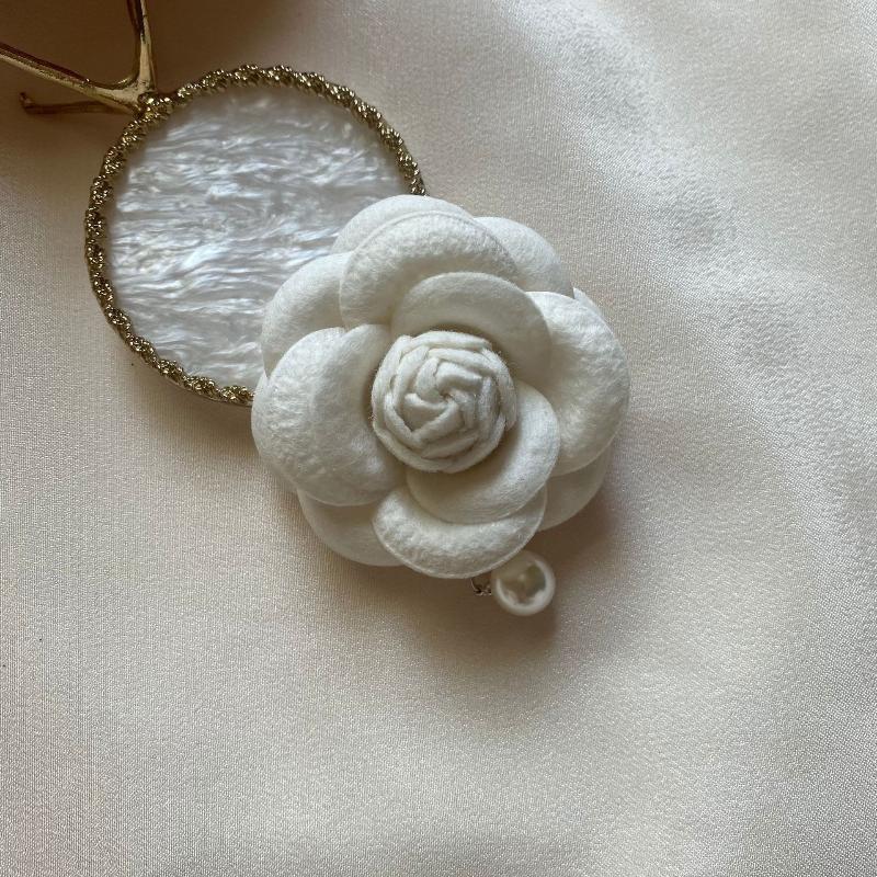Black Brooch Fabric Camellia Flower Brooch Bow Tie Ladies College Style Shirt Collar Pins Vintage Wedding Party Brooches For Wom