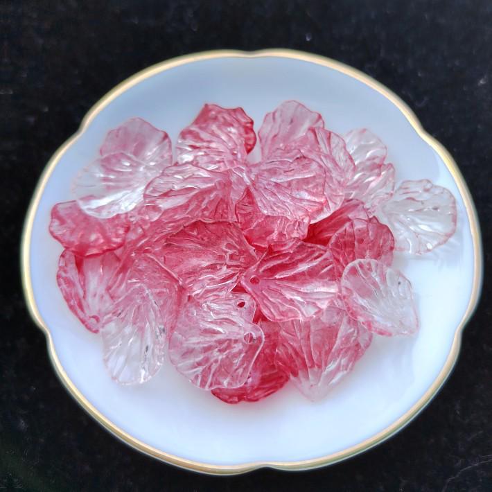 

20g 60pcs Acrylic Gradient Cabbage Leaf Petals, 15*17mm, Handmade Headdress Accessories