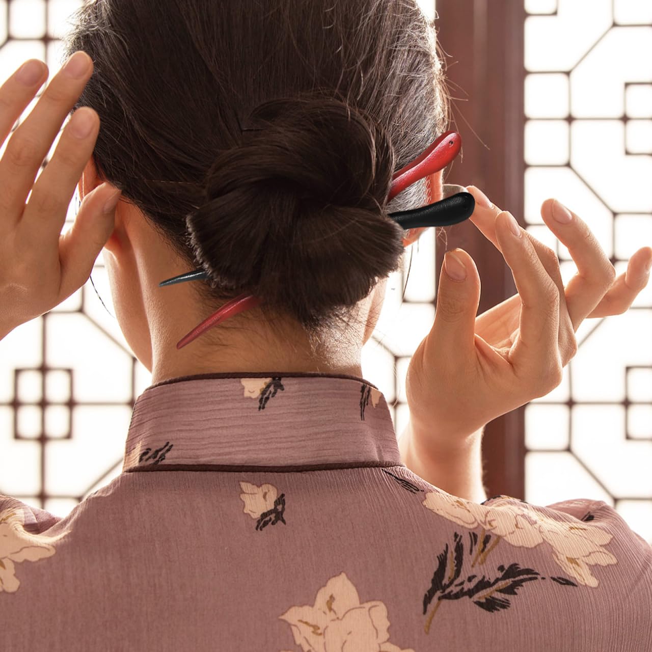 

Китайские винтажные деревянные палочки для волос - 4 шт. Черные украшения и аксессуары для волос для женщин