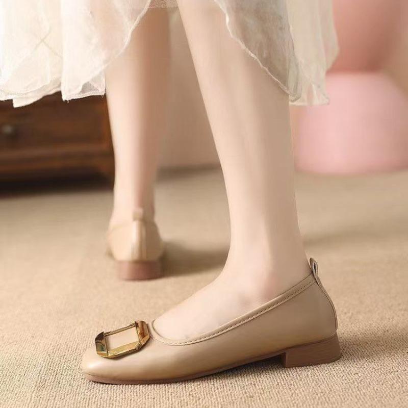 Square head soft leather shoes new retro thick heel soft sole work shoes low heel gentle commuting work shoes