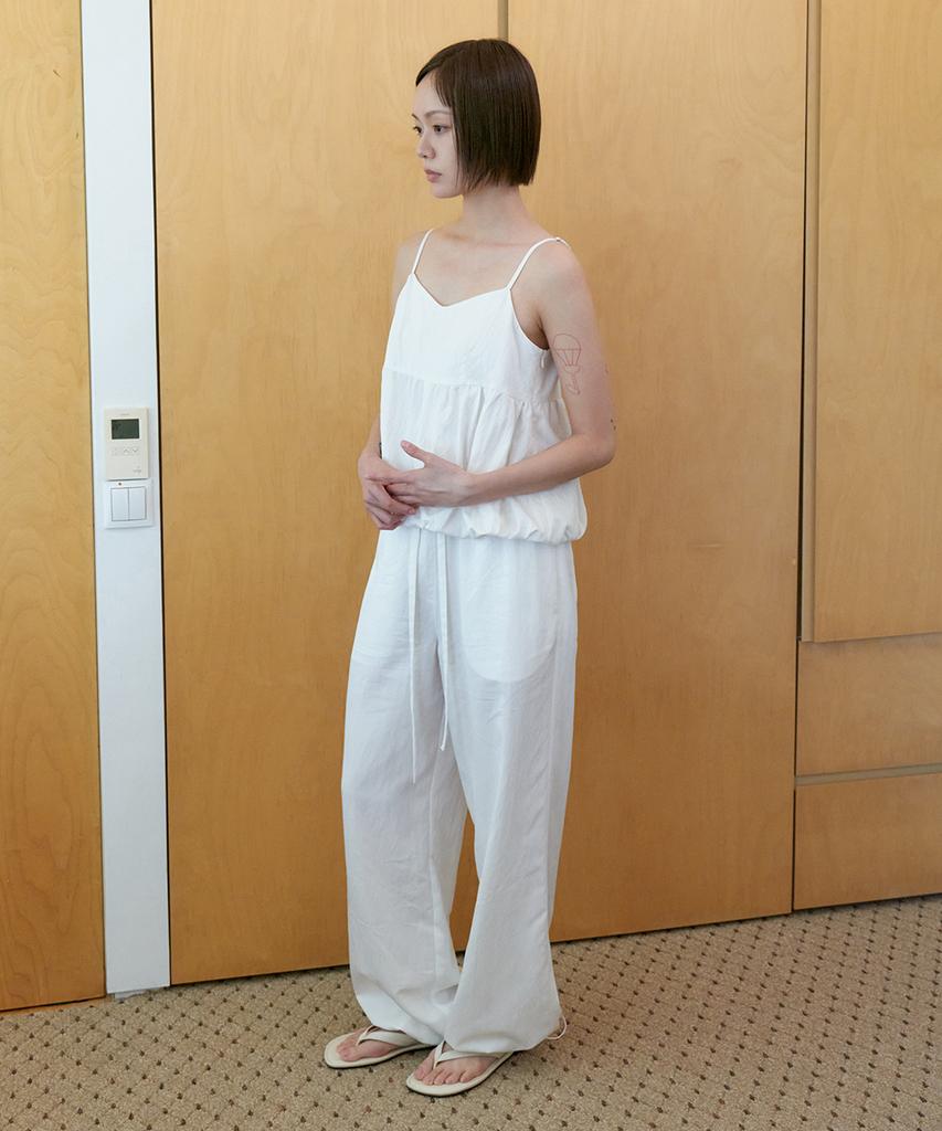 STEP AROUND Airy Nylon Wide Pants_White