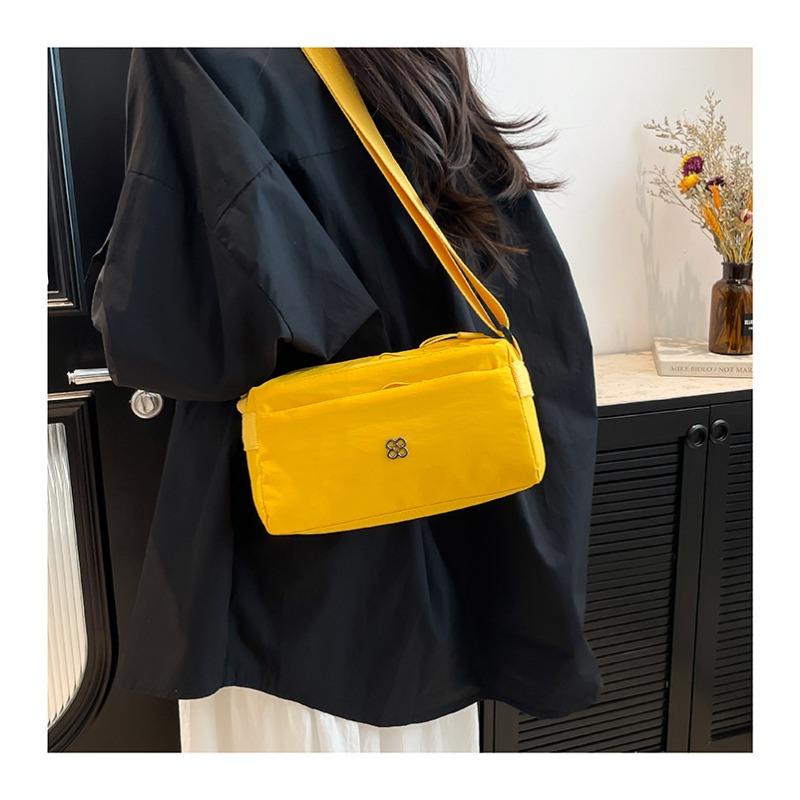 

Lightweight Nylon Cloth Crossbody Small Square Bag чёрный