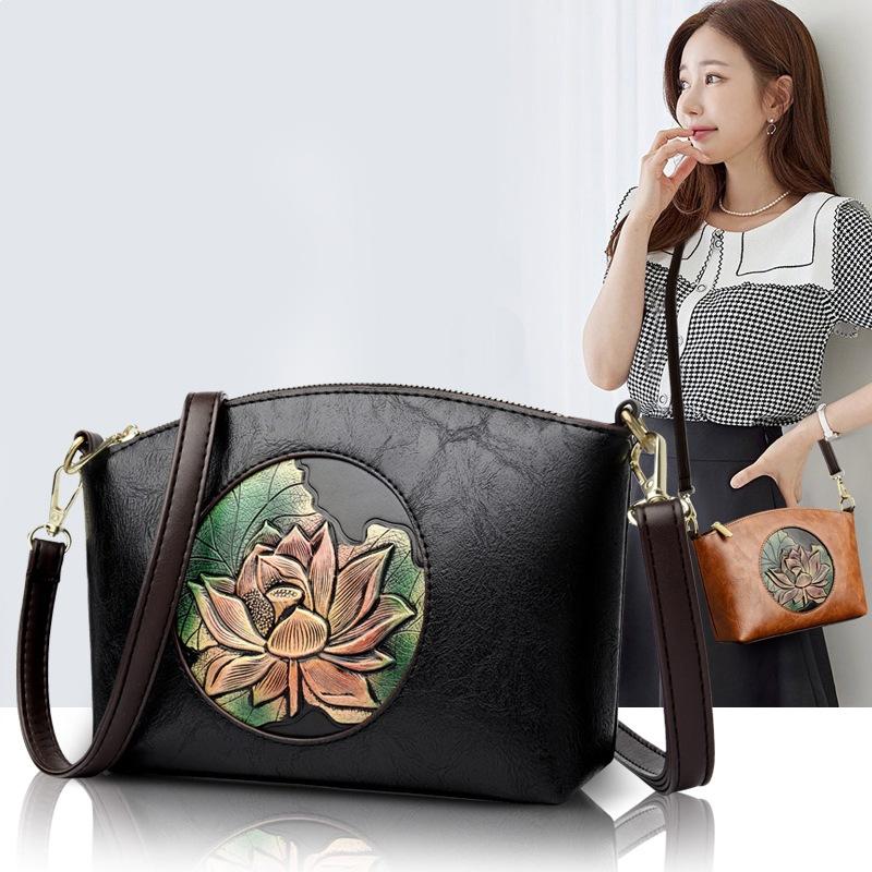 Leisure Retro Single Shoulder Bag, Fashionable Large Capacity Crossbody Bag, Mom's Soft Leather Small Bag