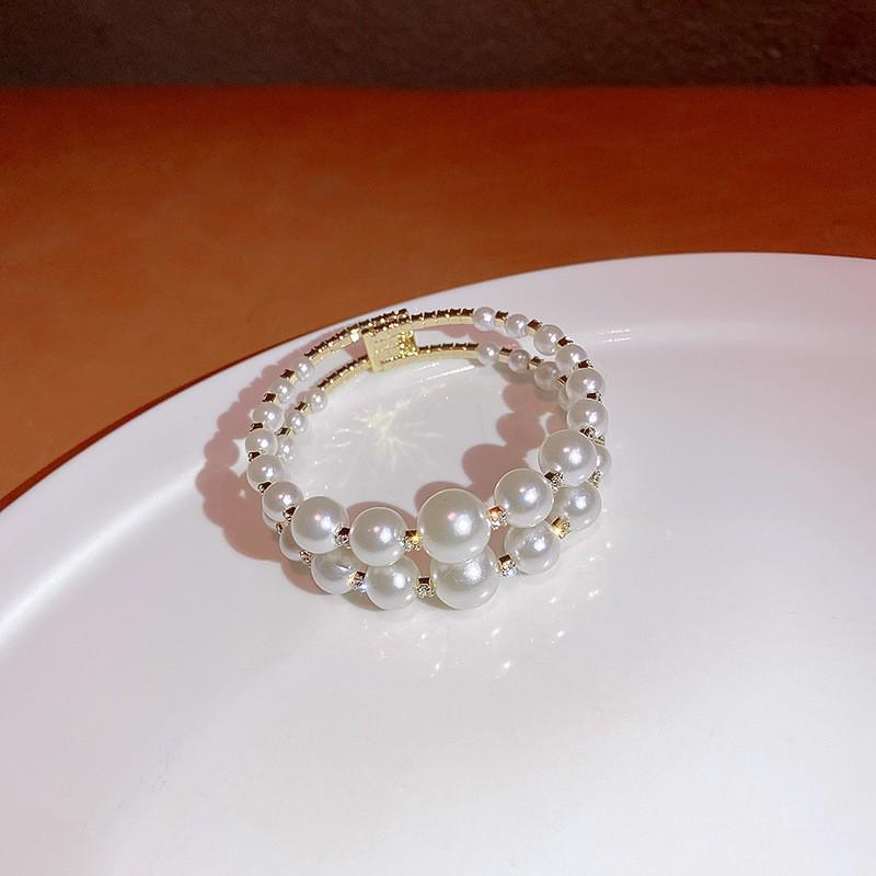 Elegant Crystal Flower Pearl Bracelet - Light Luxury Whitening Jewelry