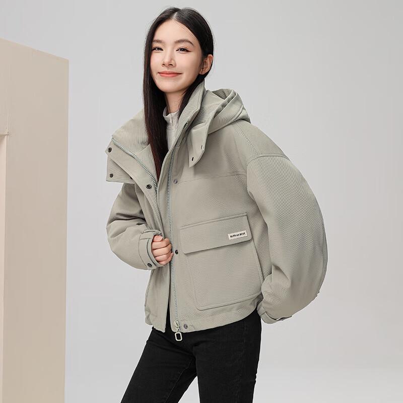 

Женский короткий пуховик с капюшоном YAYA M