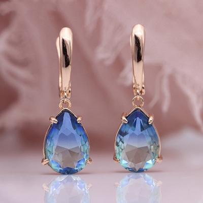 Eleganti orecchini pendenti con goccia d'acqua in pietra preziosa naturale color oro rosa con tormalina blu