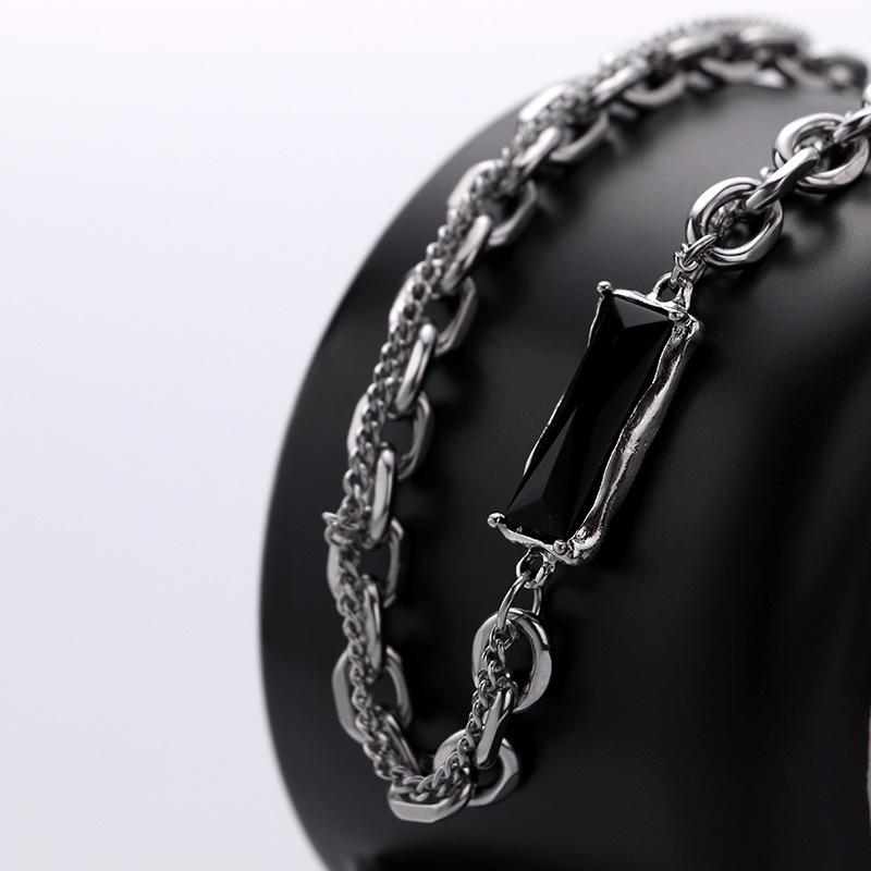 New Silver Necklace with Retro Geometric Style, Double Layered Collarbone Chain, Sweet and Cool Girl Style Versatile Accessory