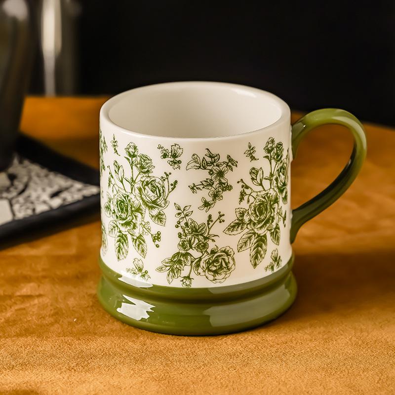 

Rose Simple Ins Wind Ceramic Mug, Creative Cup Milk Couple Coffee Cups Home Water Bottle 400ml зелений