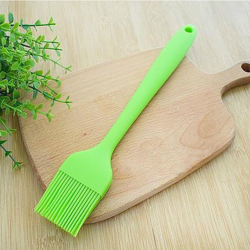 Large Silicone Brush 26cm Barbecue Brush Oil Brush Baking Tool Kitchen Sauce Brush High Temperature Resistance