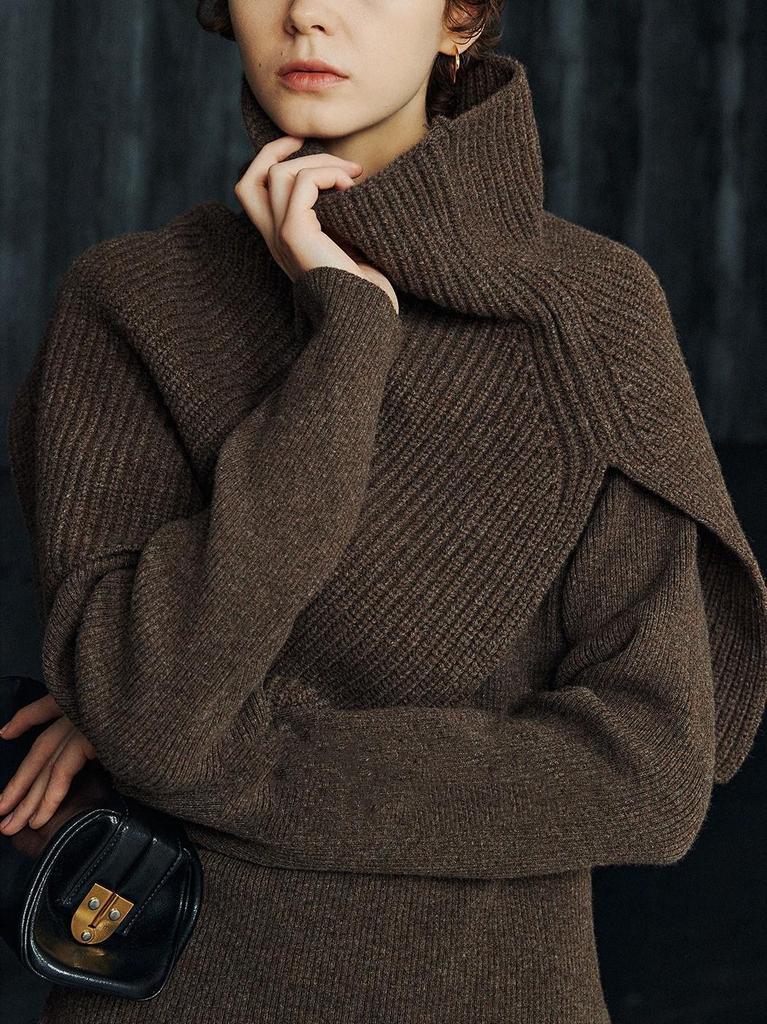 Versatile Wool Turtleneck Shawl Scarf