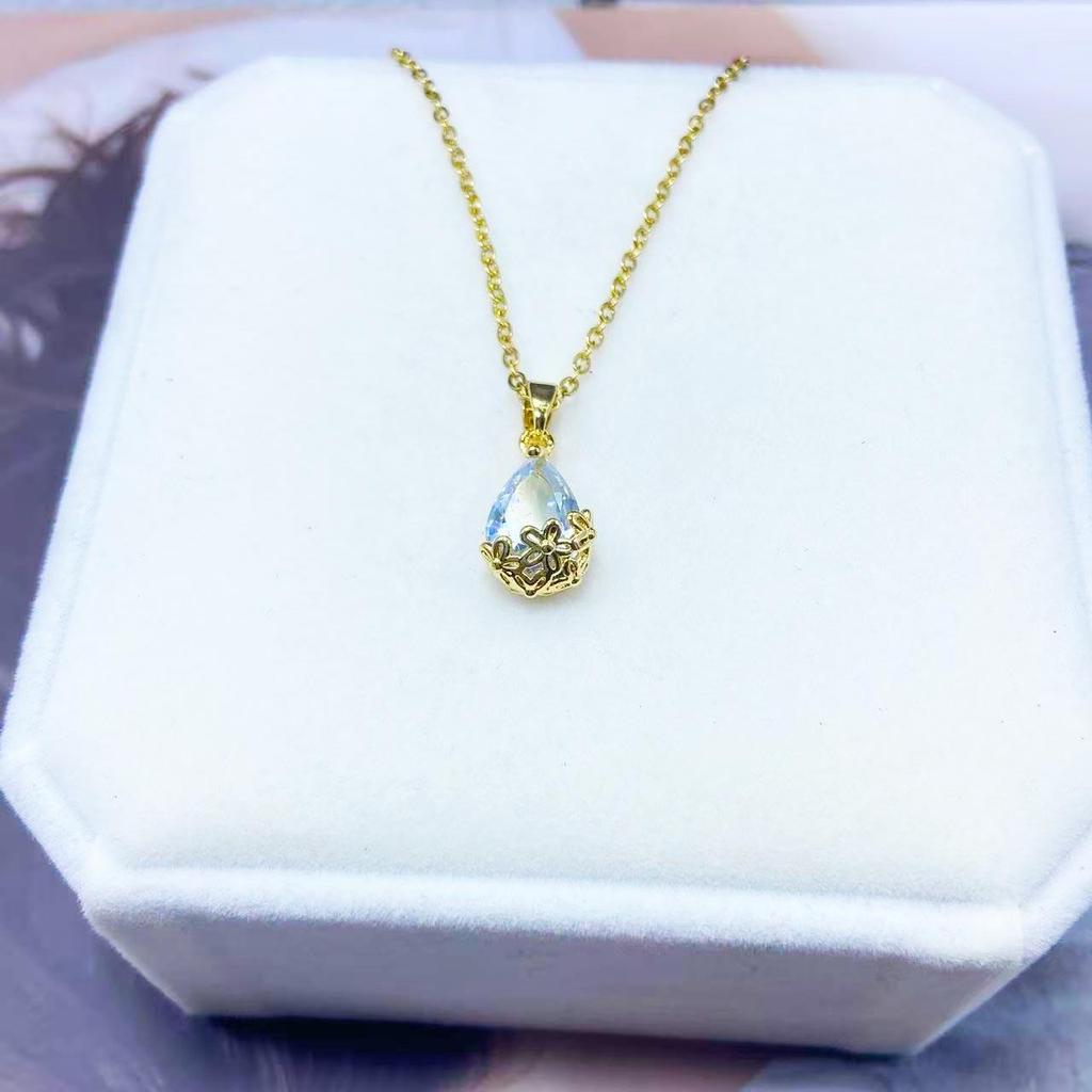 Summer Silver Titanium Steel Non-Fading Necklace - Elegant Women's Fashion, Light Luxury, High-End, All-Match Design