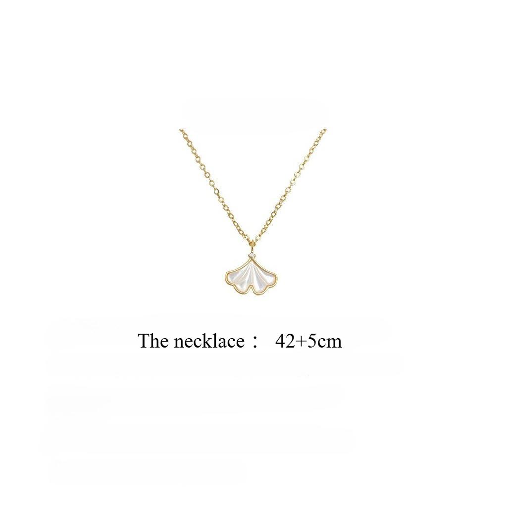 18K Gold Chain Shell and Ginkgo Leaf Fashion Necklace