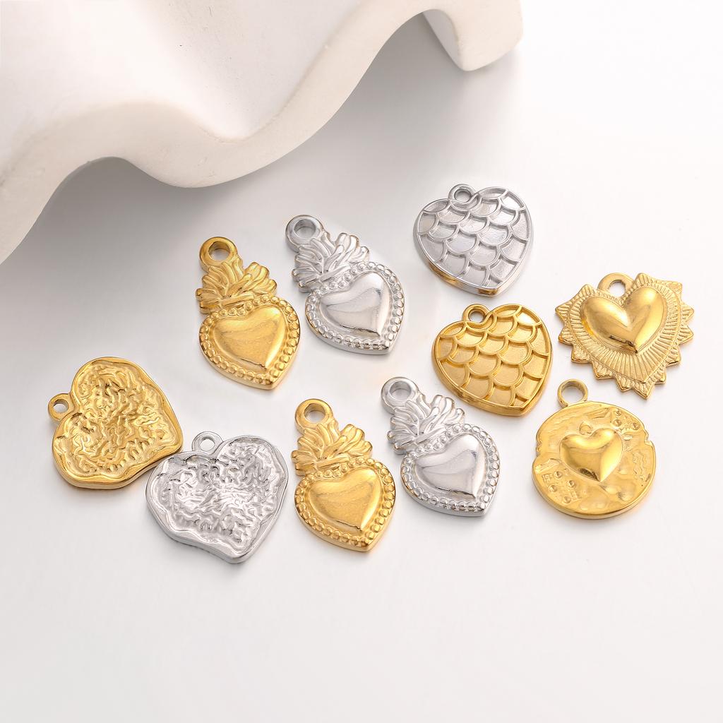 3Pcs Sweet Heart Charms Stainless Steel 3D Lucky Sacred Heart Pendants Handmade Jewelry Making Accessories DIY Necklace Earrings