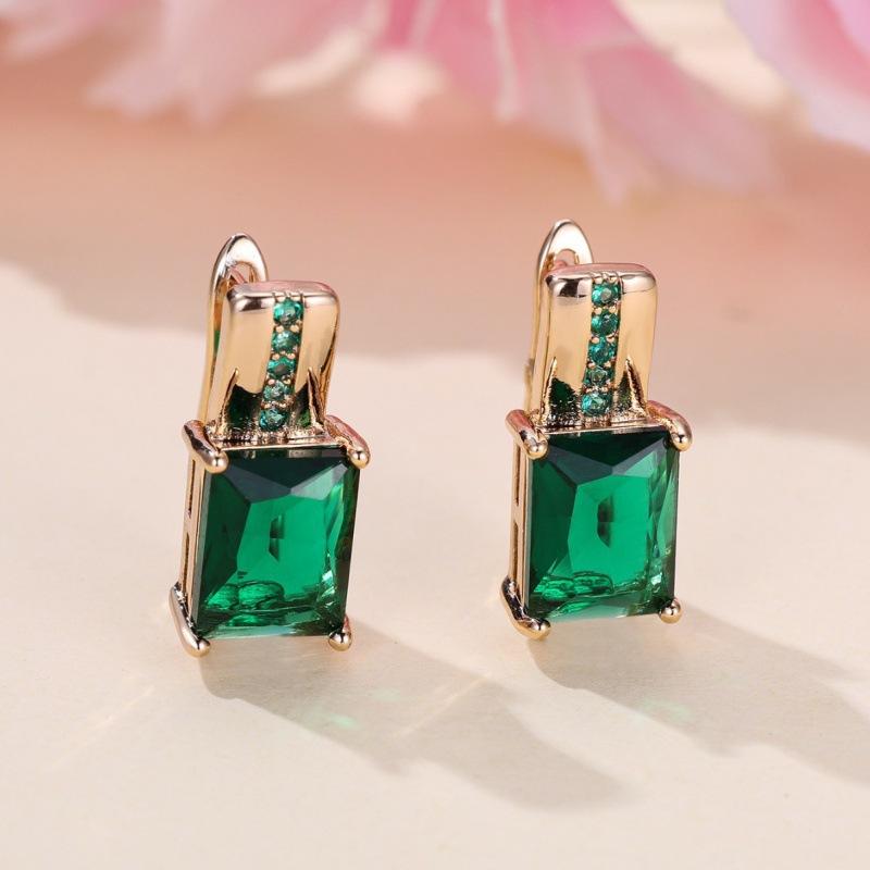 Hot Sale Temperament Champagne Gold Full Emerald Glass Rectangle Ear Buckle