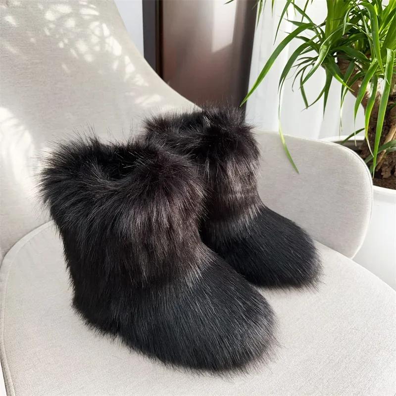 Fashion New Winter Fur Onepiece Raccoon Fur Female Snow Boots Fur Shoes Outdoor Mid Leg Boots