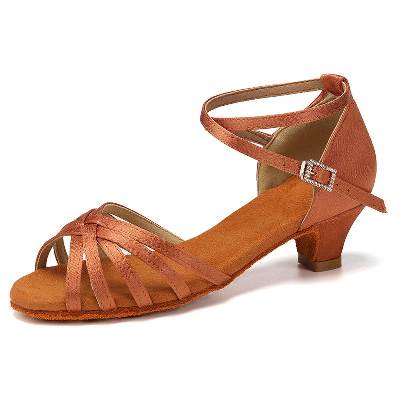 Kız Çocuk Latin Dans Ayakkabıları Alçak Topuk Kadın Balo Salonu Tango Sandaletleri 4CM Topuk