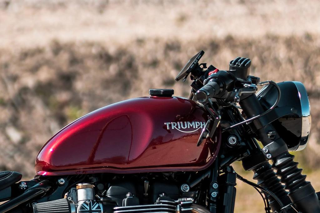 Motone Tank Cap T100 T120 Street Twin Street Scrambler Harley Sportster Dyna Iron Aluminum Black NXS006