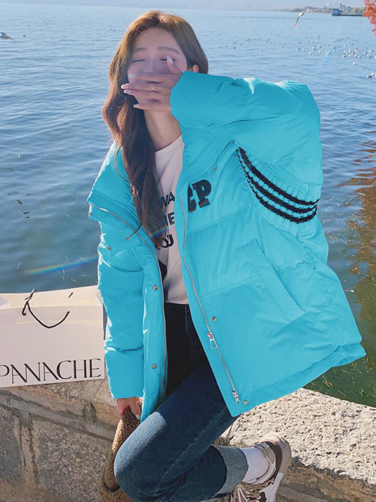 

Зимний женский пуховик. Новая модная трикотажная куртка в западном стиле с утолщенным белым утиным пухом. M синий