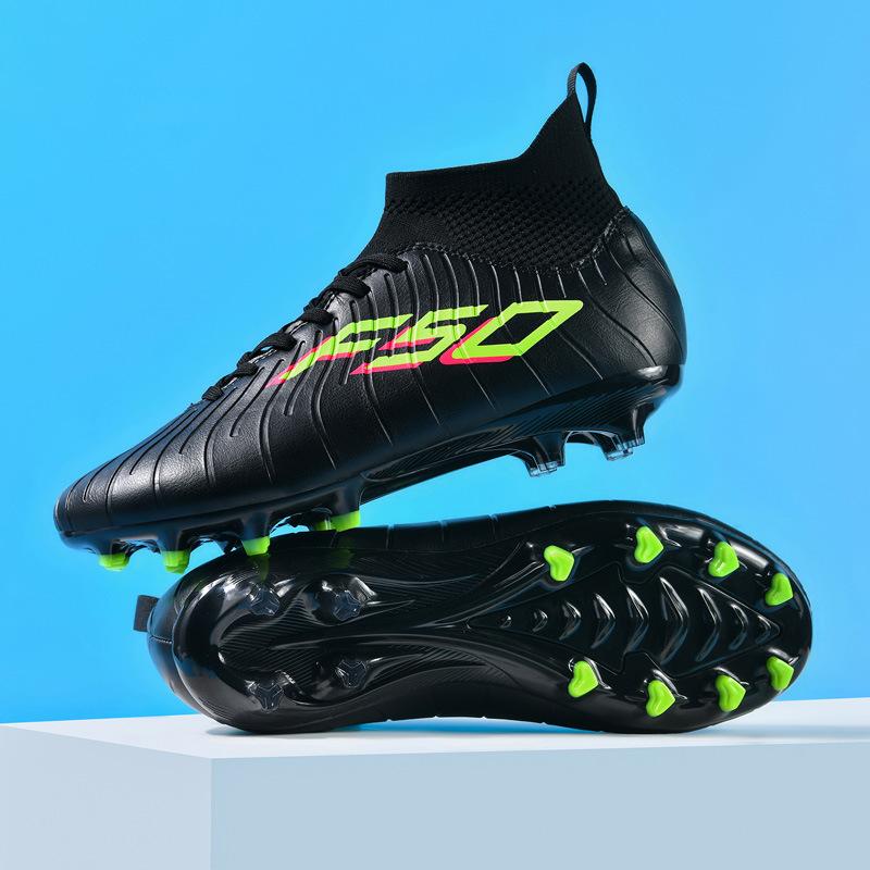 

New young men s and women s wear-resistant simple sports fashion spike sneakers grass shoes football shoes 45