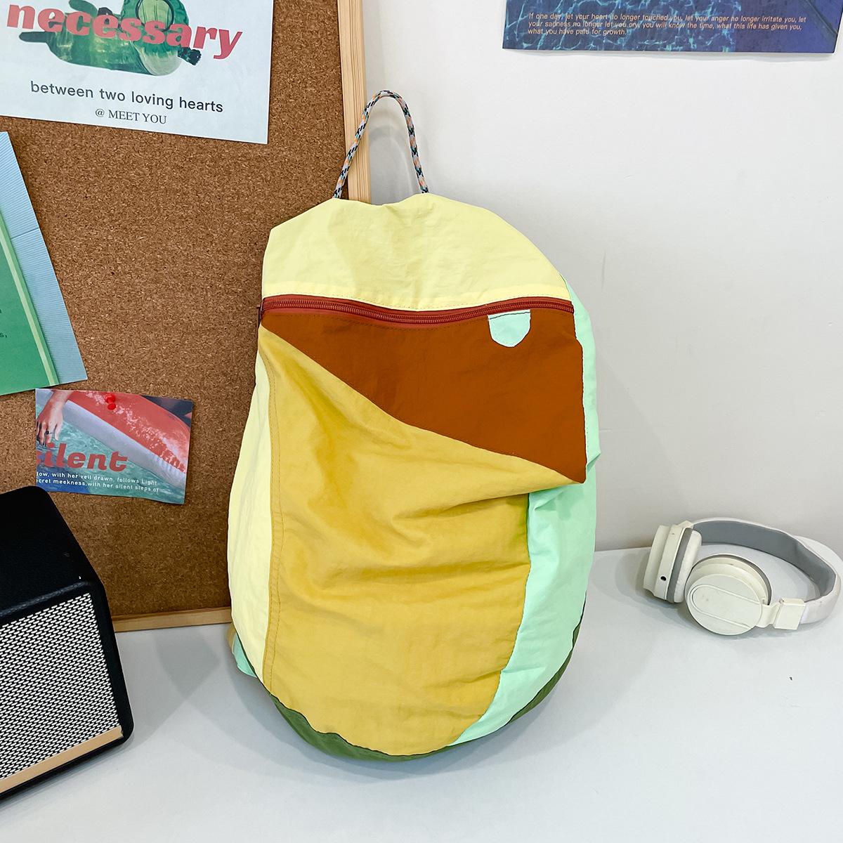 Contrasting colors New outdoor mountaineering hiking light small backpack Men s and women s same schoolbag Casual versatile backpack