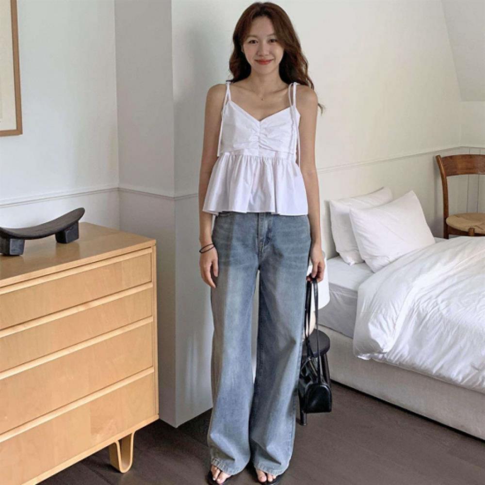 New Arrivals Open Run Women Heart Neck Pintuck Sleeveless Blouse
