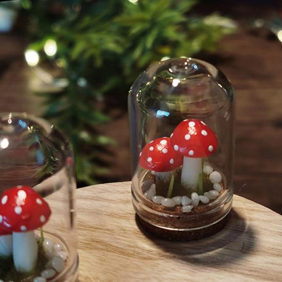 Fungo per casa delle bambole Funghi realistici Mini funghi con coperchio in vetro Ornamento per statuetta di funghi per case delle bambole in scala 1/6 1/12 Scena in miniatura