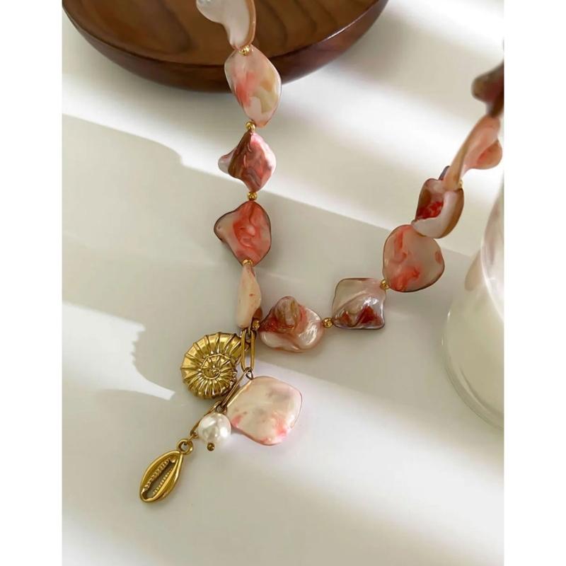 Handmade Imitation Pearls Shell Necklace With Conch Charm Stainless Steel Lightweight Fashion Jewelry Gift