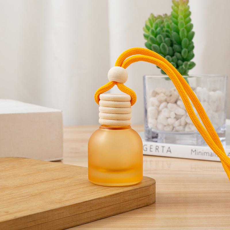 1Pcs 11Ml Air Freshener Empty Bottle Car Hanging Glass Bottle Aromatherapy Pendant Diffuser Car Decoration Aromatherapy Ornament A2