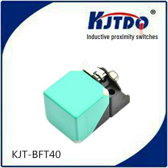 Square Aviation Plug-in Inductive Proximity Sensor, 24V, PNP Normally Open, NPN KJT Series