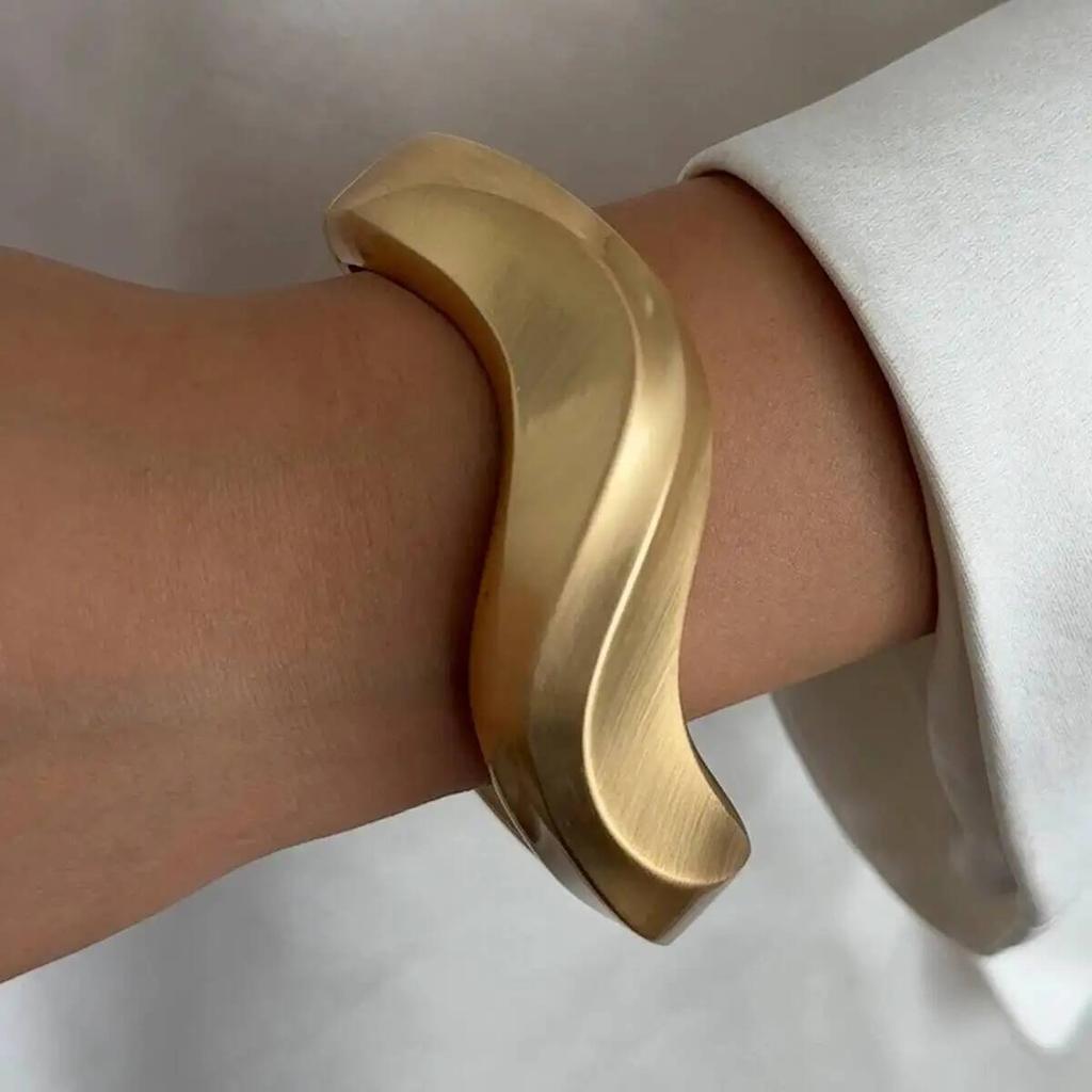 IngeSight.Z 4 Stile Vintage Unregelmäßige Harz Breite Klobige Armreifen für Frauen Punk Geometrisch Welle Metall Stapelbare Armbänder Schmuck