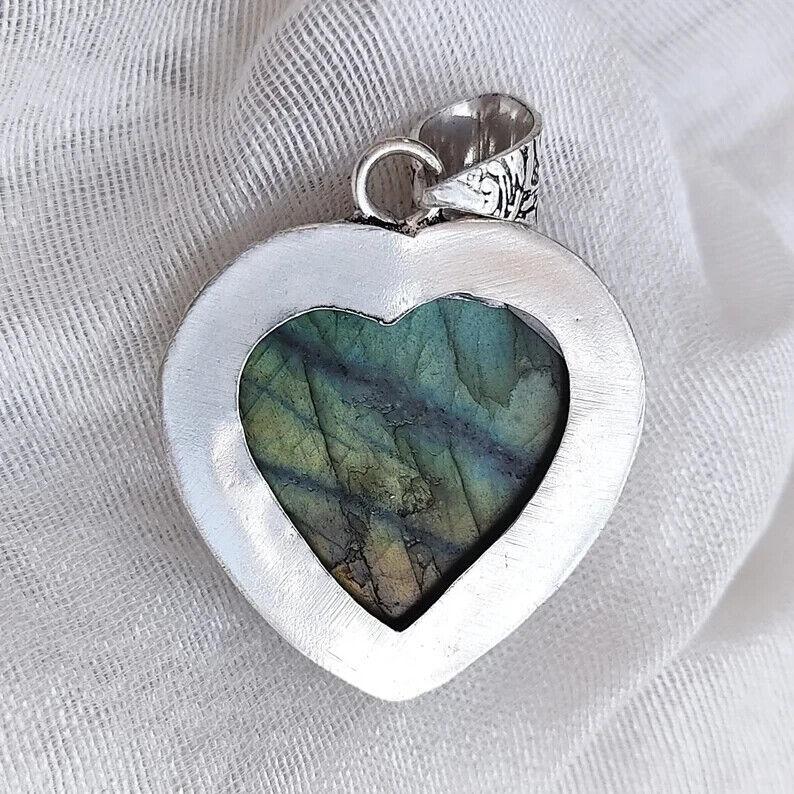 Labradorite Heart Pendant 925 Silver Chain Pendant Crystal Handmade Pendant