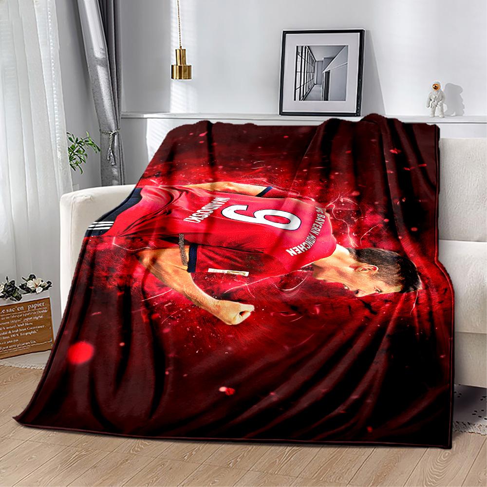 Polish Football Celebration Blanket Durable Comfort Suitable for Sofa Chair Livingroom for All Seasons Warmthful Decor Gift for Travel Home Birthdays