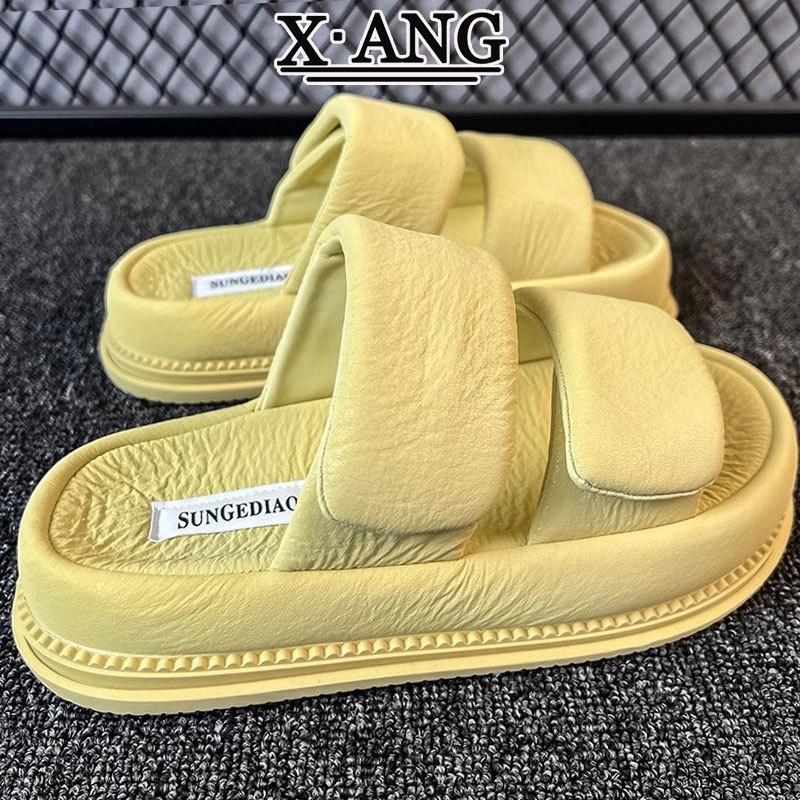 

Cowhide version of thick-soled slippers for women s summer wear, new fashion with skirts, beach one-word cool slippers 40