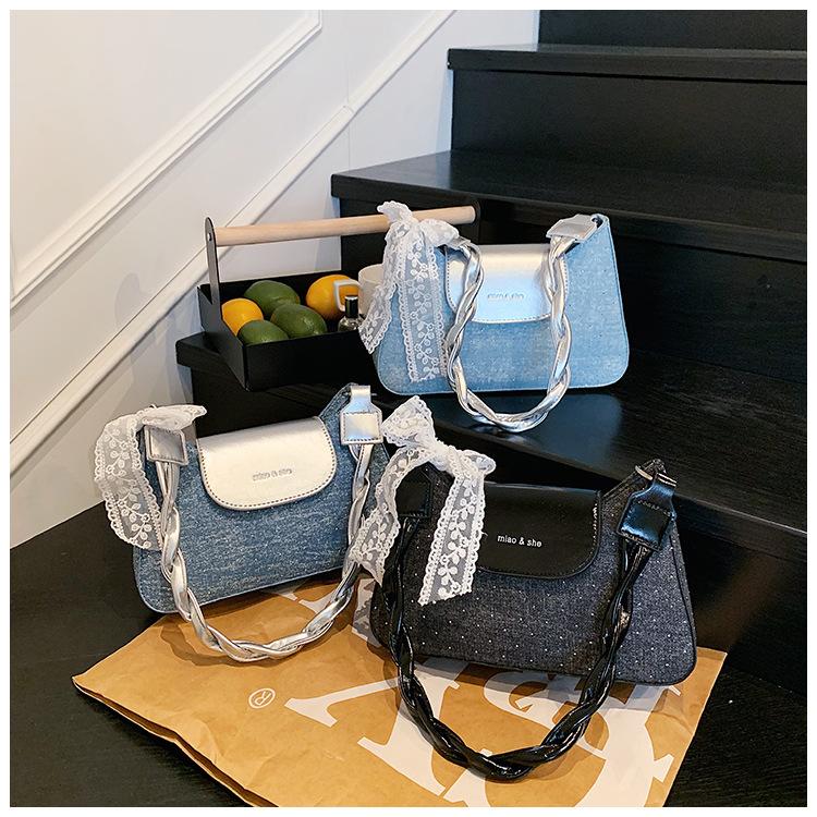 Premium Sense Bag Women's 2025 New Trendy Fashion Versatile Shoulder Underarm Bag Niche Super Fire Commuter Messenger Bag