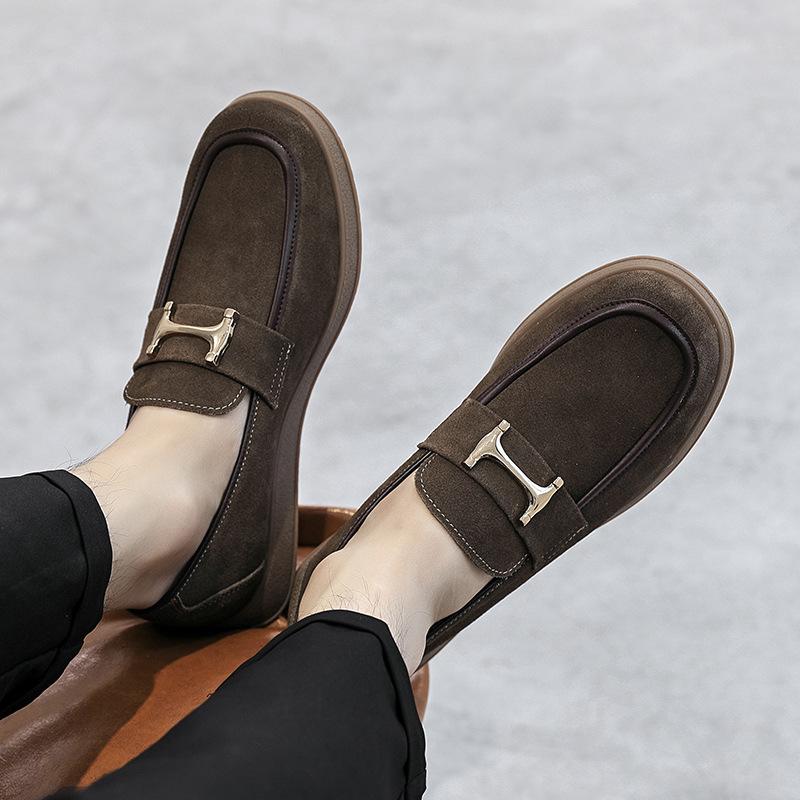2025 Spring New Loafers Men's One-pedal Korean Version Trendy Versatile Casual British Leather Lazy Shoes Breathable