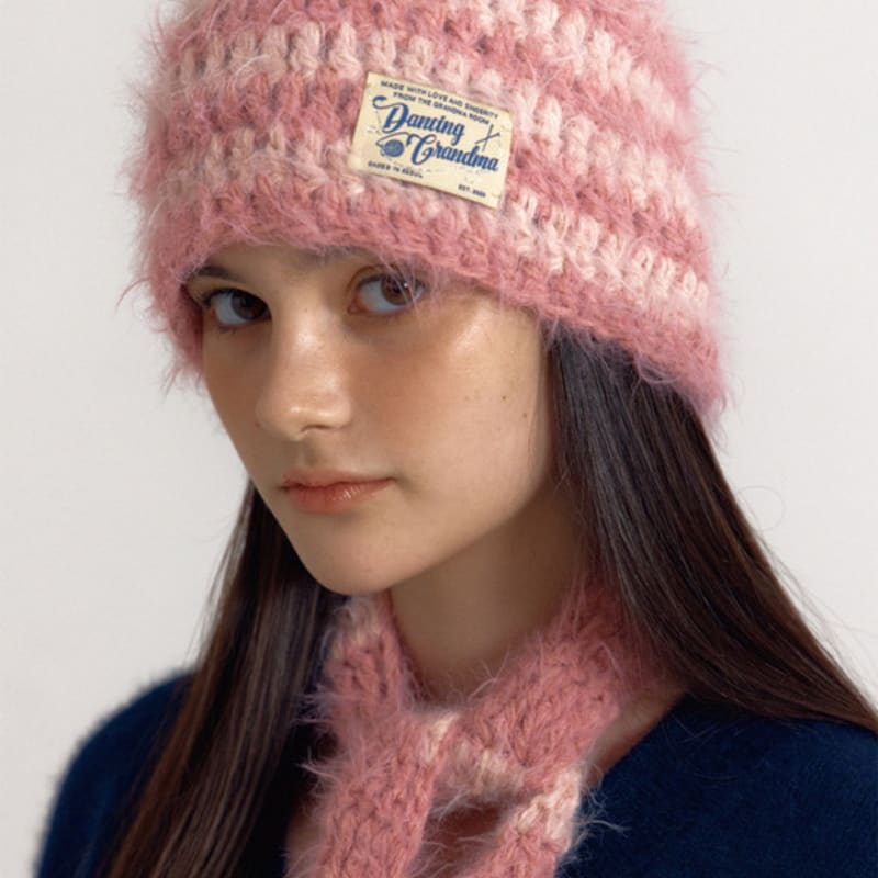 

DANCING GRANDMA SOFT STRIPE BEANIE : BABY pink BABY PINK