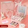 Prendas e souvenires – Conjuntos de prendas