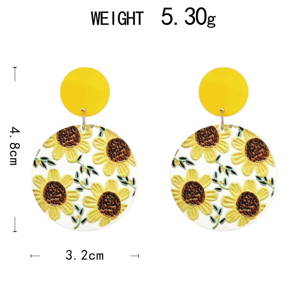 Fully Managed Acrylic Stud Earrings, Fresh Flower Fish Earrings, Contrasting Color Earrings.
