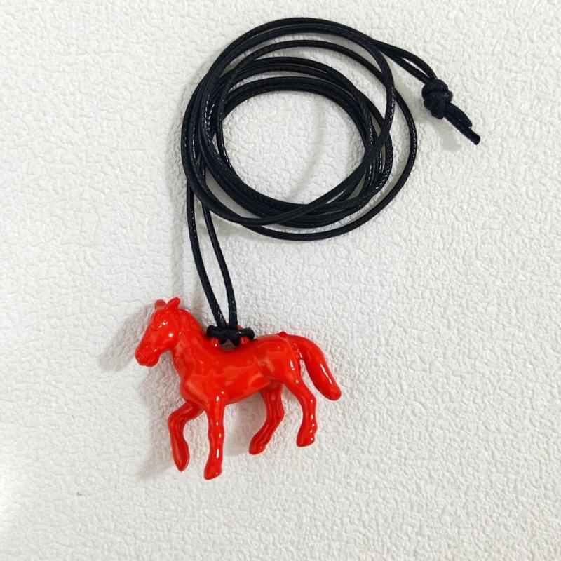 Versatile Long Pendant Necklace Featuring Horse Design In Vibrant Acrylic On Soft Leather Rope for Various Outfits