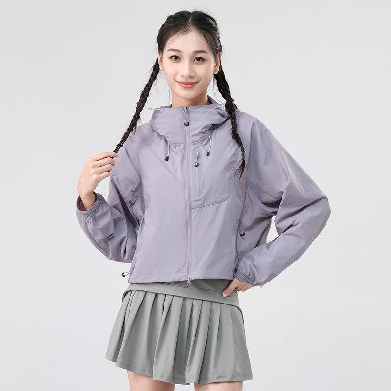 Sunscreen clothes women's 1011 new UV-proof ice silk, loose and cool in summer, outdoor great-looking high-end jacket